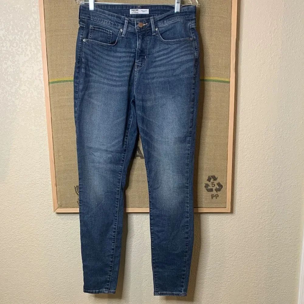 Signature by Levi Strauss Dark Blue Skinny Jeans
